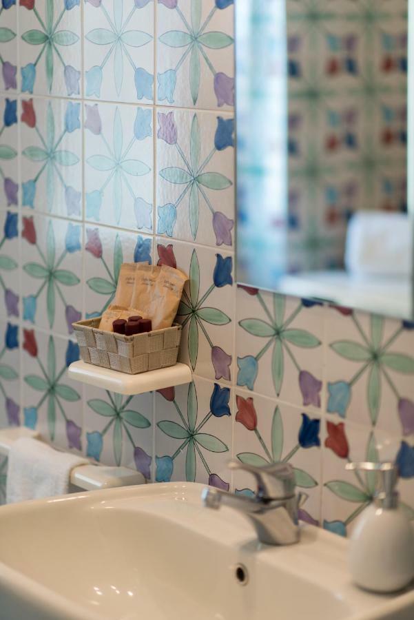 Dulce Mare Apartment Salerno Ngoại thất bức ảnh