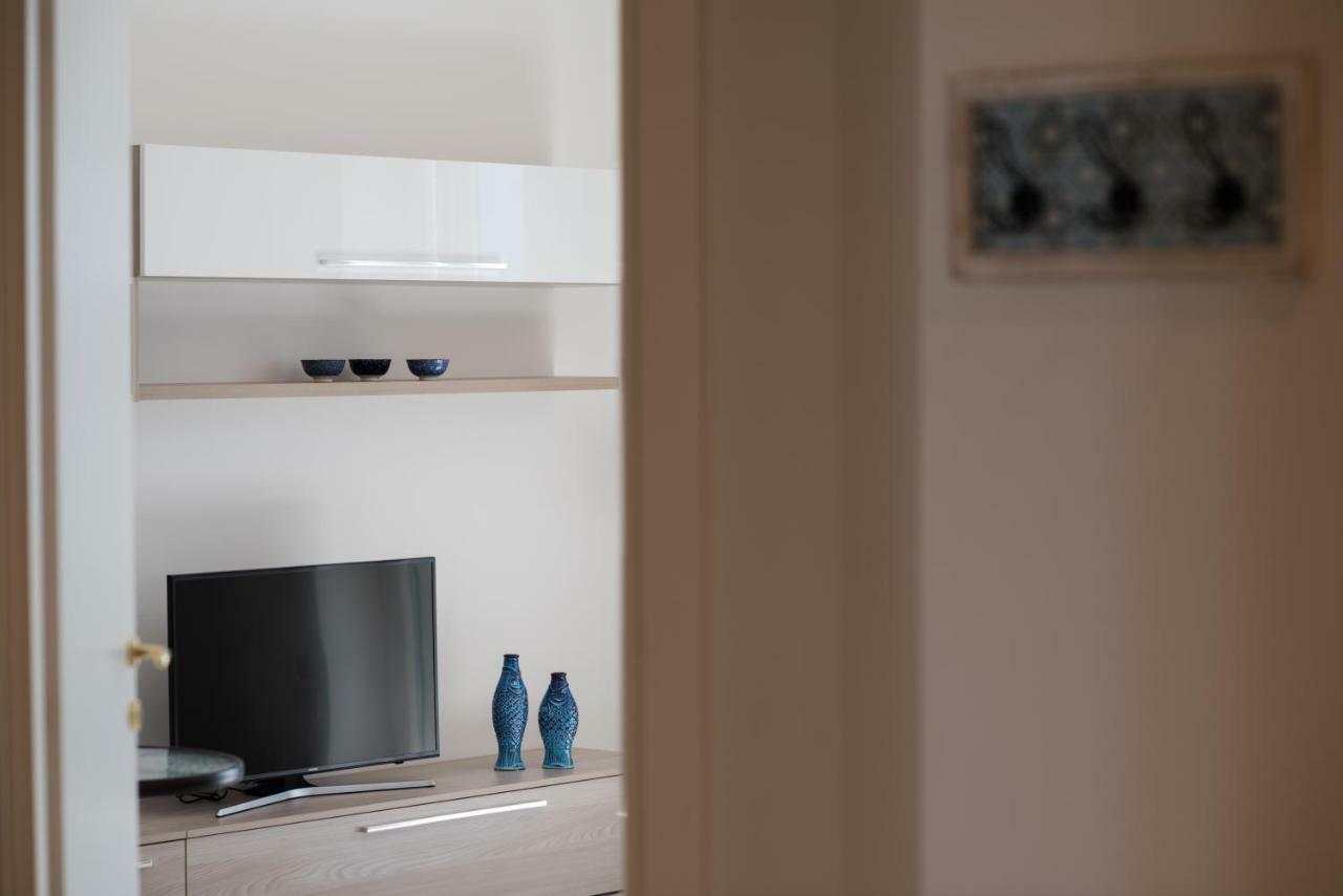 Dulce Mare Apartment Salerno Ngoại thất bức ảnh