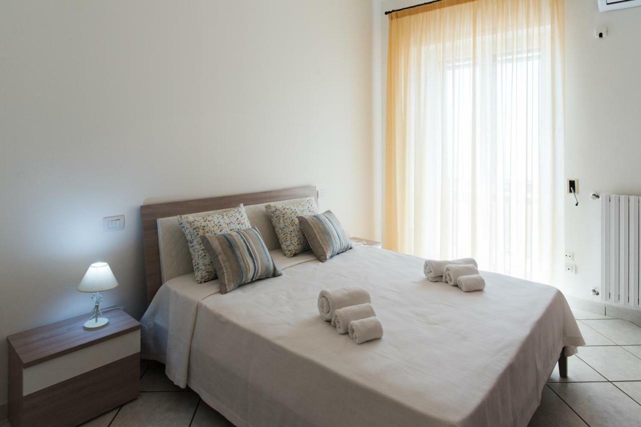 Dulce Mare Apartment Salerno Ngoại thất bức ảnh