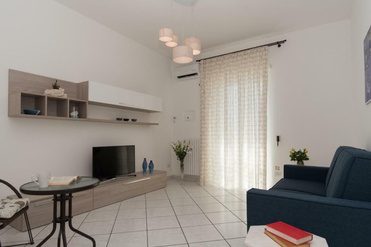Dulce Mare Apartment Salerno Ngoại thất bức ảnh