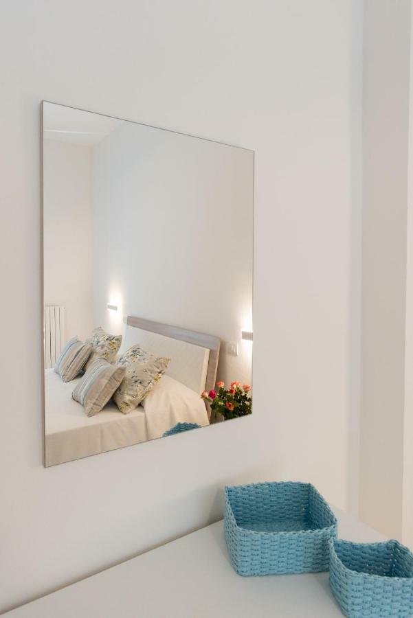 Dulce Mare Apartment Salerno Ngoại thất bức ảnh