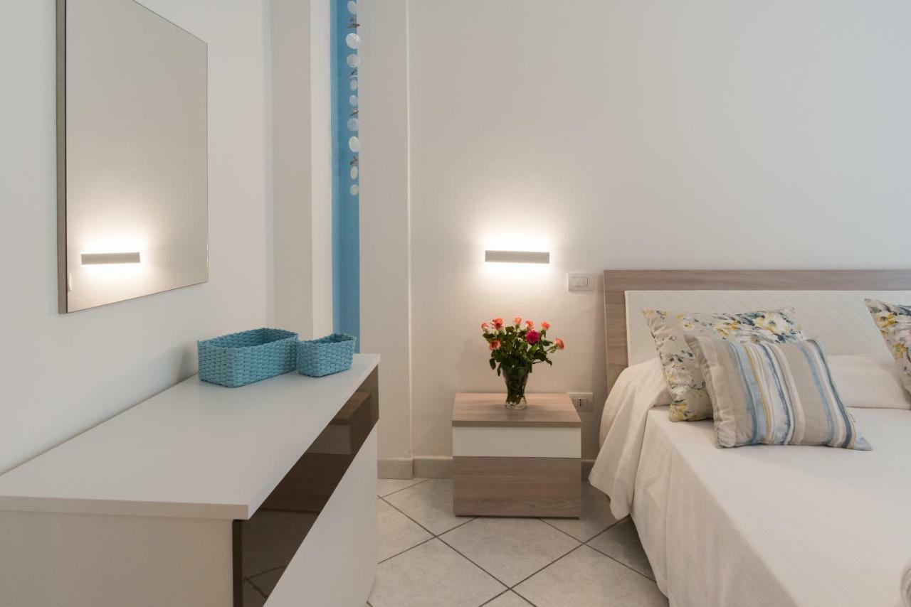 Dulce Mare Apartment Salerno Ngoại thất bức ảnh