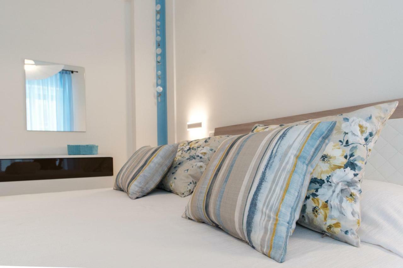 Dulce Mare Apartment Salerno Ngoại thất bức ảnh