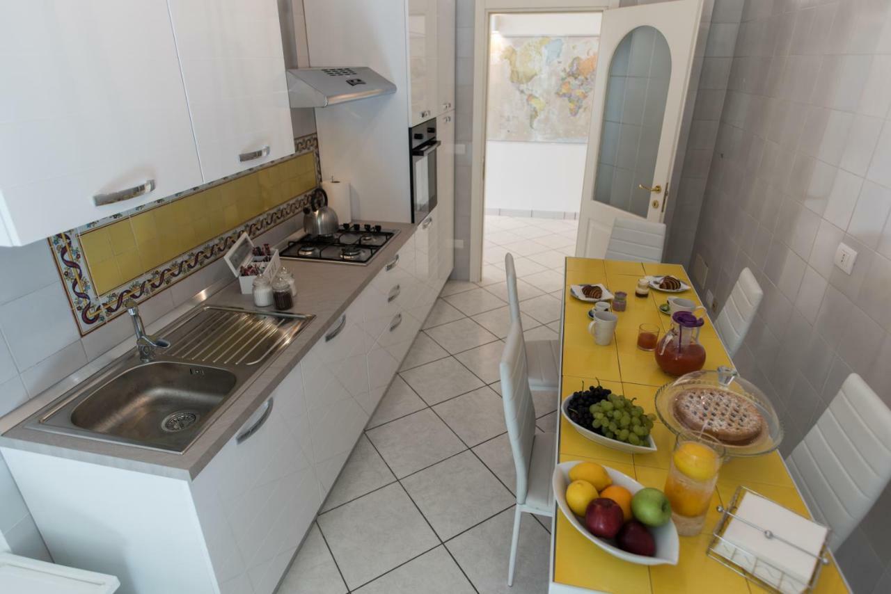 Dulce Mare Apartment Salerno Ngoại thất bức ảnh